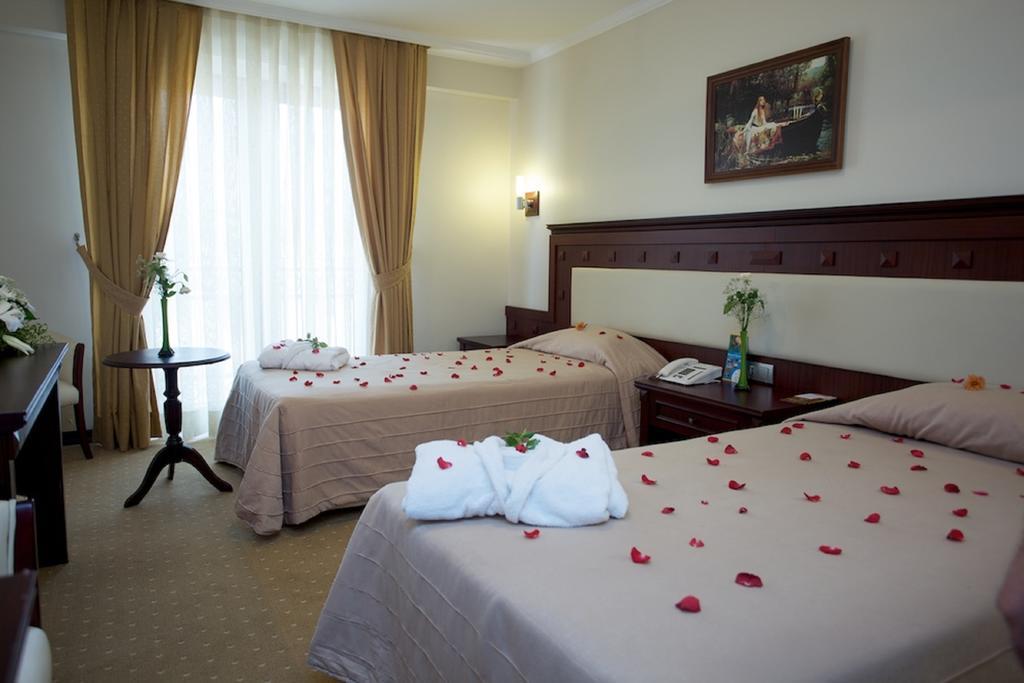 Anzer Beach Hotel Kumburgaz Phòng bức ảnh