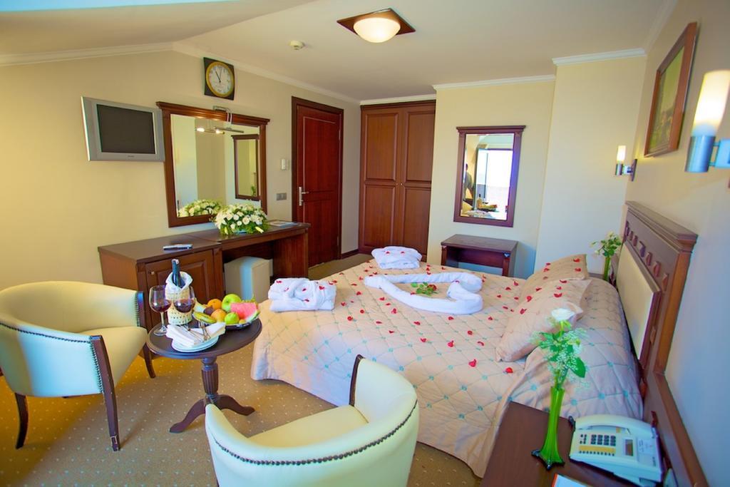 Anzer Beach Hotel Kumburgaz Phòng bức ảnh